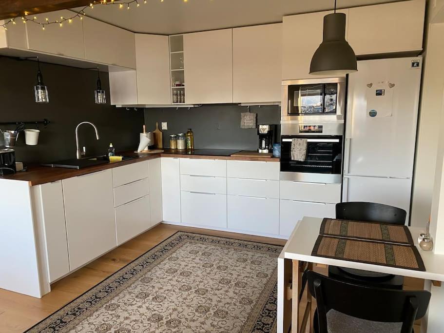 Cosy Flat Near Cable Car And The Arctic Cathedral Tromsø